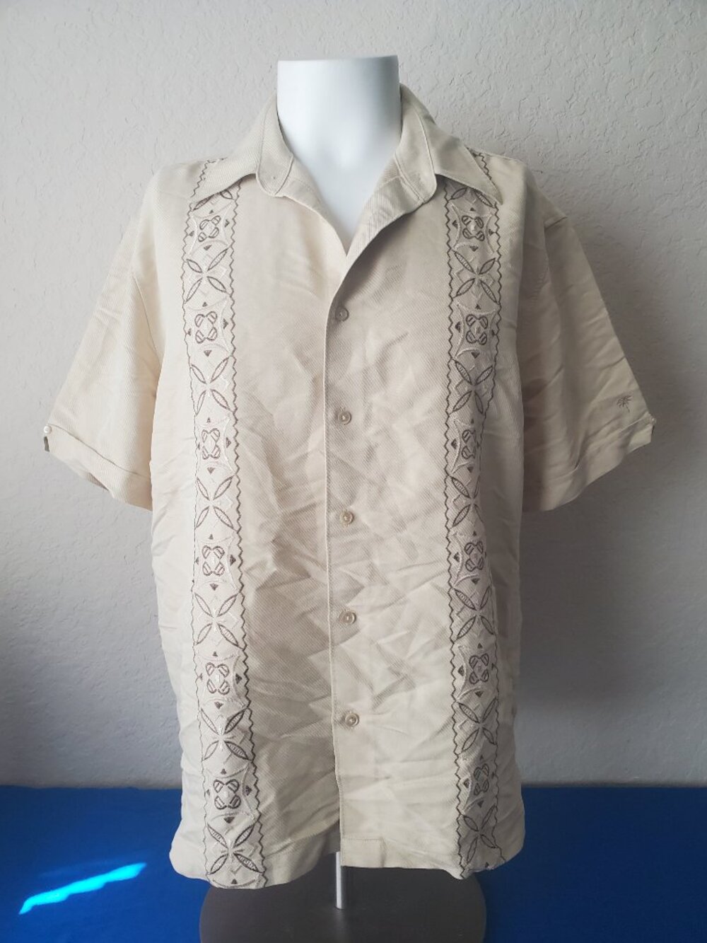 Havana Shirt Co Men's XL Guayabera Camp Shirt Beige Embroidered Short Sleeve
